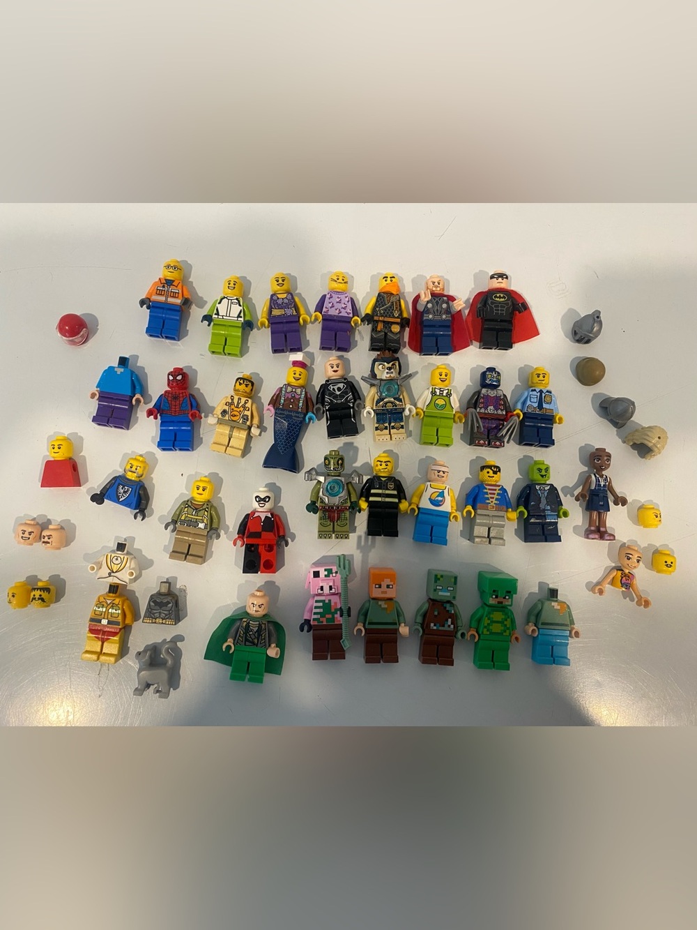 LEGO Minifigure Lot Marvel DC Minecraft Ninjago Spider-Man Thor 35+ Parts